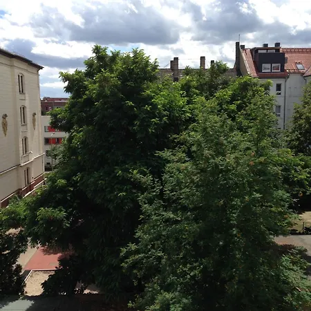 3,5 Zimmer-wohnung Mit Altbau-charme Lipsk