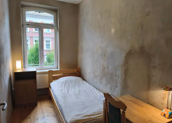 3,5 Zimmer-wohnung Mit Altbau-charme Apartamento